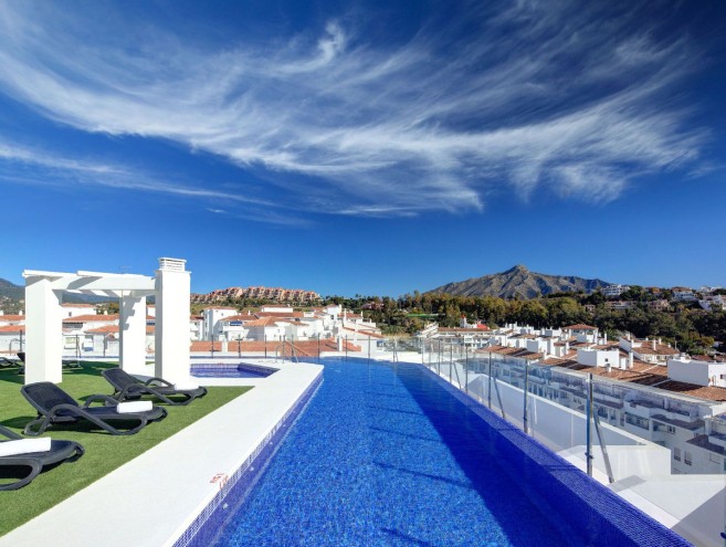 Apartamento for sale in Nueva Andalucía, Marbella