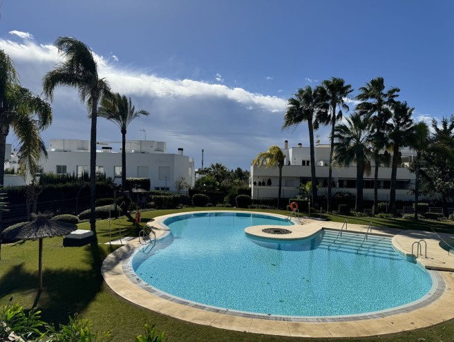 Apartamento for sale in Nueva Andalucía, Marbella