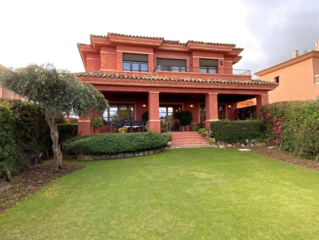 Villa for sale in Costa del Sol, Marbella