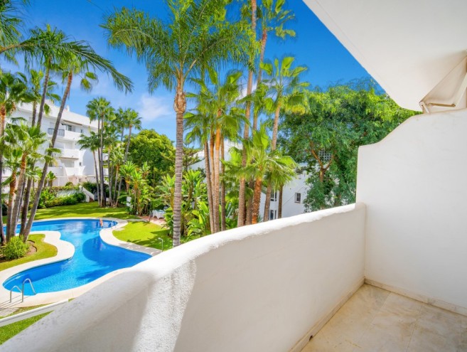 Apartamento for sale in The Golden Mile, Marbella