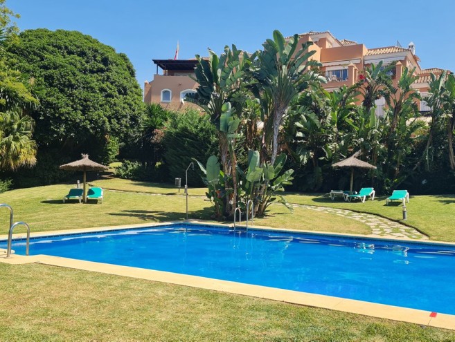 Apartamento for sale in Guadalmina Alta, Marbella