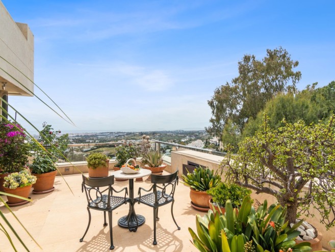 Appartement for sale in Nueva Andalucía, Marbella