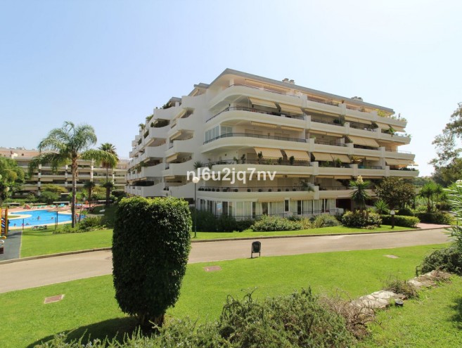 Apartamento for sale in Guadalmina Alta, Marbella