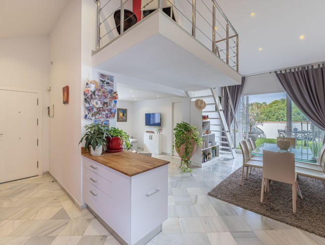 Apartamento for sale in Nueva Andalucía, Marbella