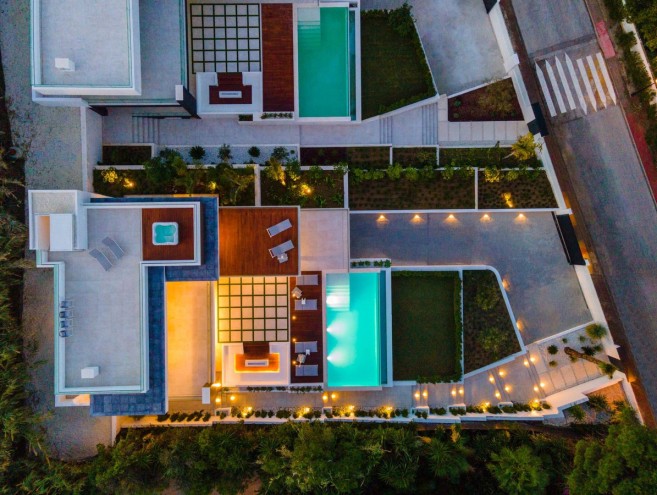 Villa for sale in Nueva Andalucía, Marbella