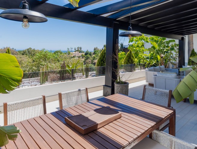 Villa for sale in The Golden Mile, Marbella
