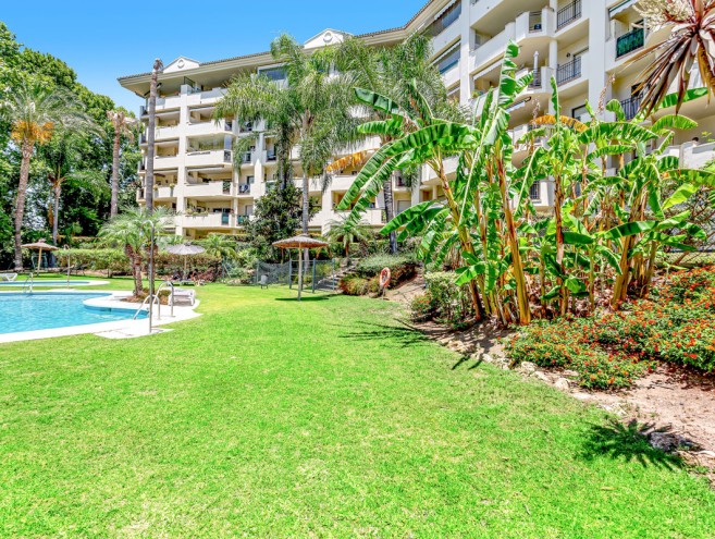 Apartamento for sale in Guadalmina Alta, Marbella