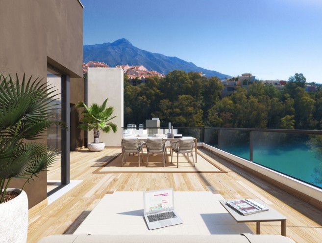 Apartment for sale in Nueva Andalucía, Marbella