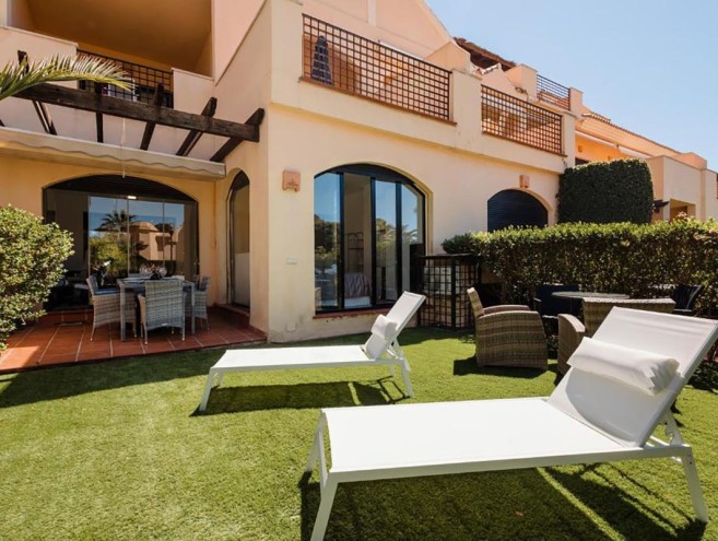 Apartment for sale in Puerto Banús, Marbella