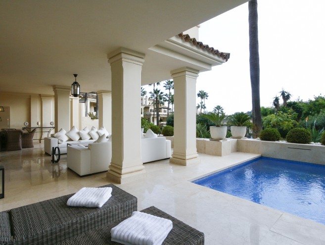 Appartement for sale in Nueva Andalucía, Marbella