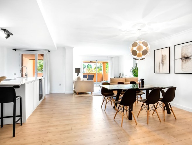 Apartamento for sale in Elviria, Marbella