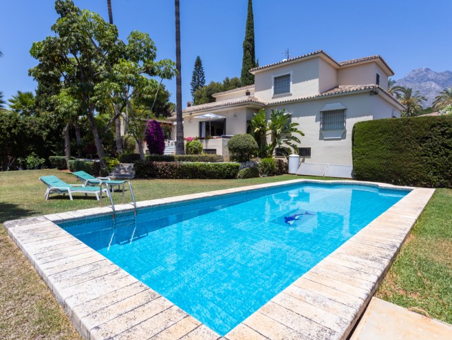 Villa for sale in Costa del Sol, Marbella