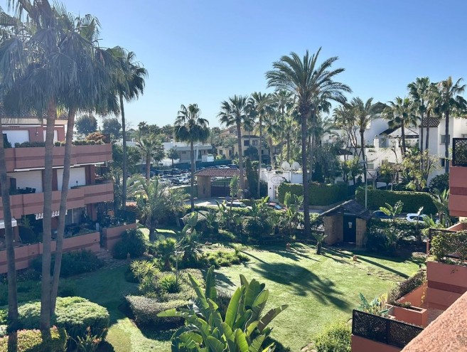 Apartment for sale in Puerto Banús, Marbella