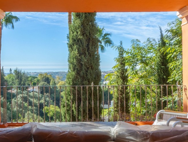 Apartamento for sale in Monte Halcones, Marbella