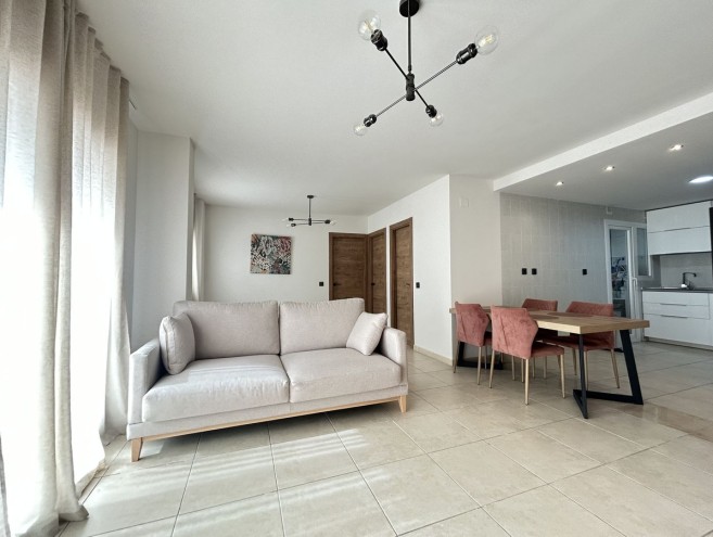 Apartment for sale in Nueva Andalucía, Marbella
