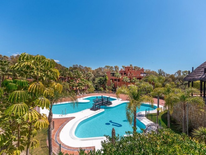 Appartement for sale in Nueva Andalucía, Marbella