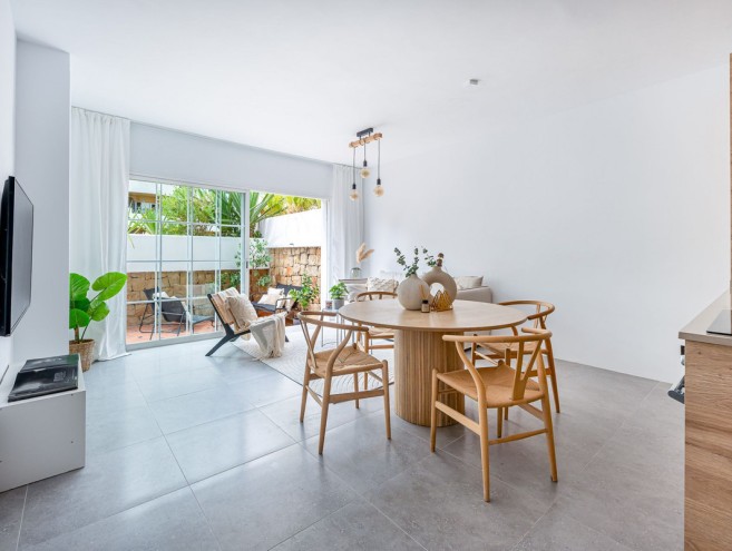 Apartment for sale in Nueva Andalucía, Marbella