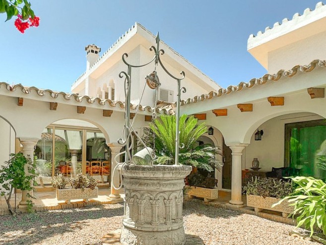 Villa for sale in Costa del Sol, Marbella