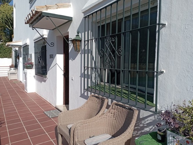 Apartment for sale in Nueva Andalucía, Marbella