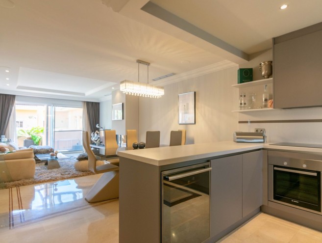 Appartement for sale in Nueva Andalucía, Marbella