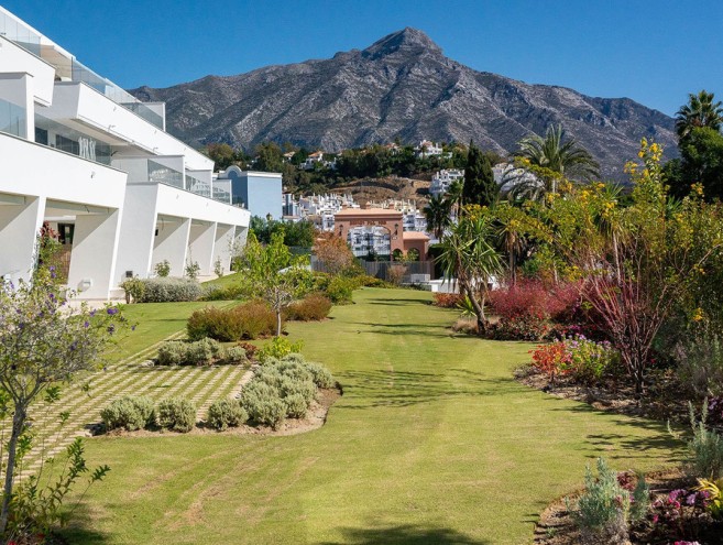 Apartamento for sale in Nueva Andalucía, Marbella