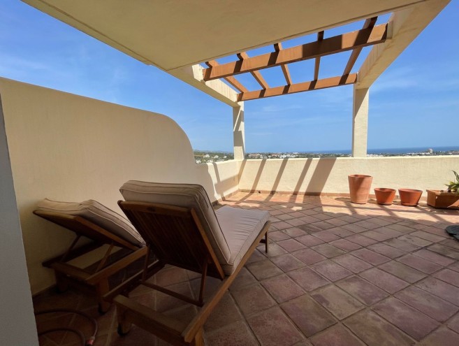 Apartment for sale in Nueva Andalucía, Marbella