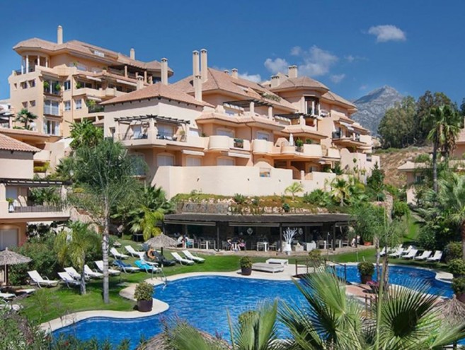 Apartamento for sale in Nueva Andalucía, Marbella
