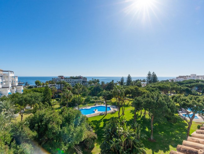 Apartment for sale in Puerto Banús, Marbella