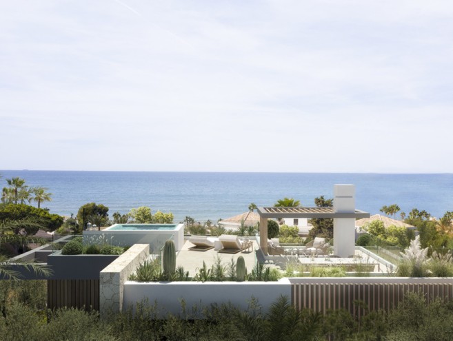 Villa for sale in Los Monteros, Marbella