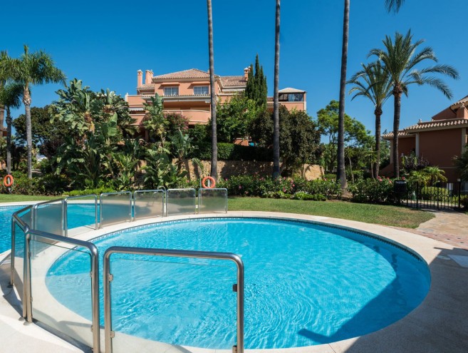 Appartement for sale in Nueva Andalucía, Marbella