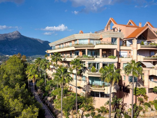 Apartamento for sale in Nueva Andalucía, Marbella