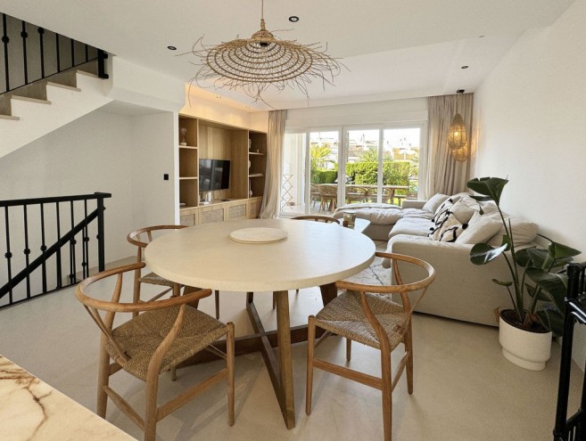 Maison Jumelée for sale in Bahía de Marbella, Marbella
