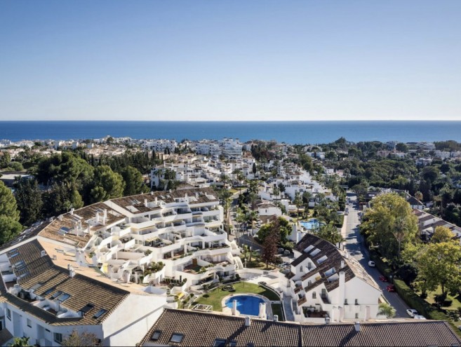 Apartamento for sale in Nueva Andalucía, Marbella