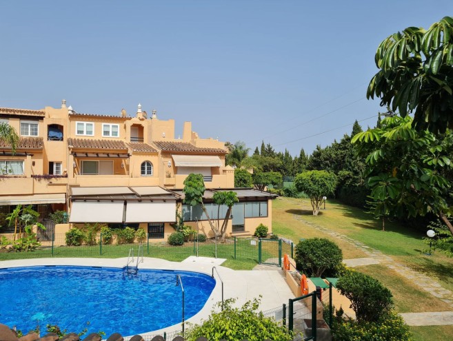 Unifamiliar for sale in Nagüeles, Marbella