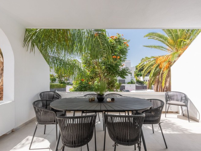 Apartamento for sale in Nueva Andalucía, Marbella