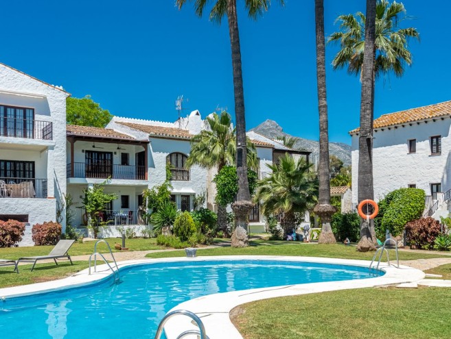 Appartement for sale in Nueva Andalucía, Marbella