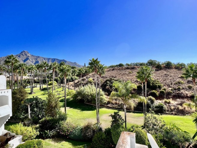 Unifamiliar for sale in The Golden Mile, Marbella