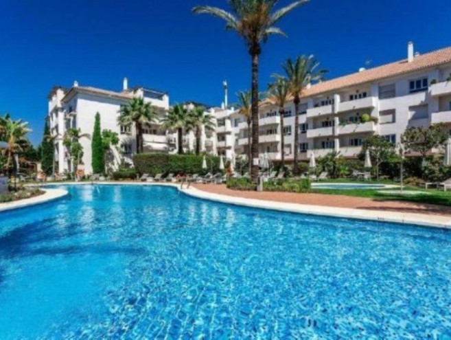 Appartement for sale in Nueva Andalucía, Marbella
