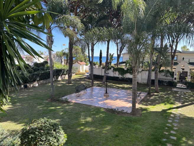 Apartment for sale in Puerto Banús, Marbella