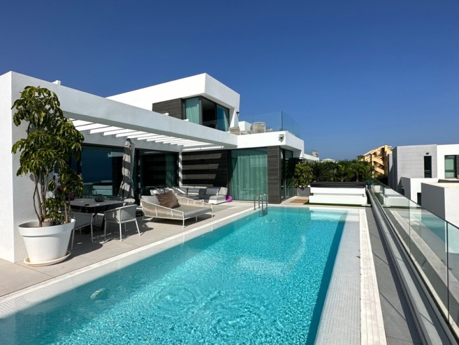Villa for sale in Marbella, Marbella
