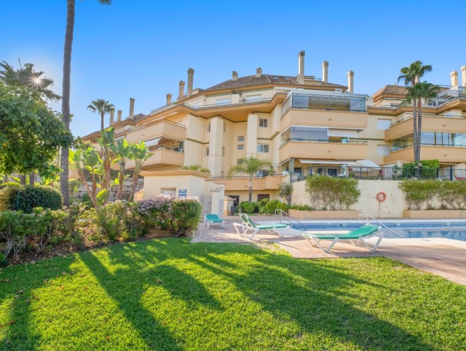 Apartamento for sale in Elviria, Marbella