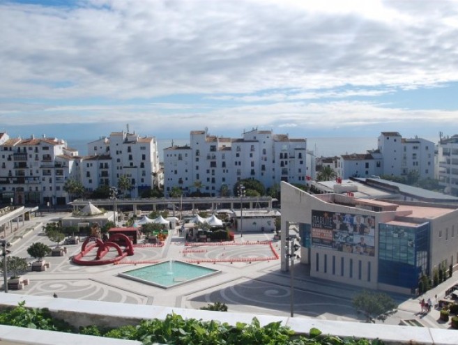 Apartment for sale in Puerto Banús, Marbella