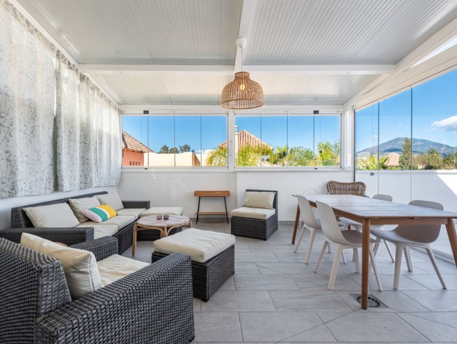 Apartment for sale in Nueva Andalucía, Marbella