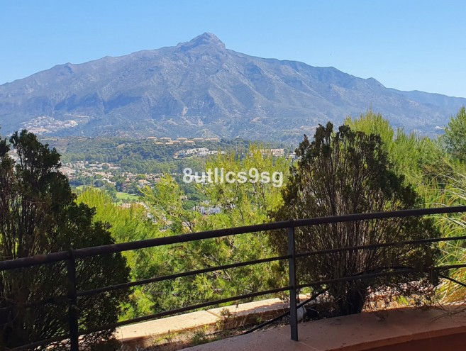 Appartement for sale in Nueva Andalucía, Marbella