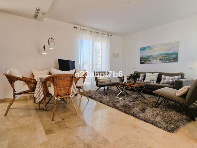 Apartment for sale in Nueva Andalucía, Marbella