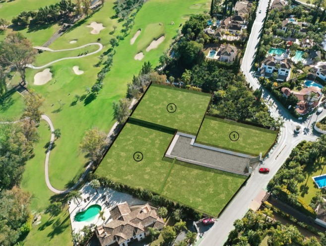 Plot for sale in Nueva Andalucía, Marbella