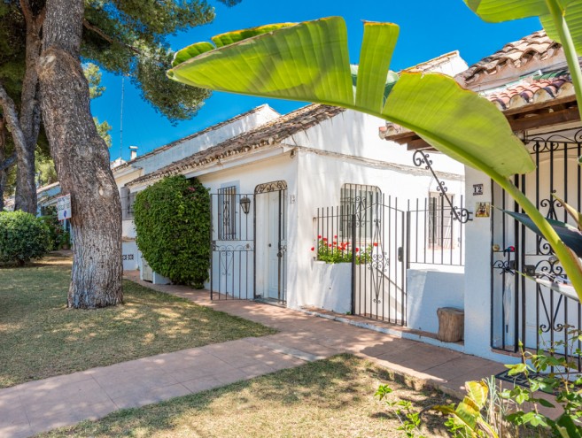 Appartement for sale in Nueva Andalucía, Marbella