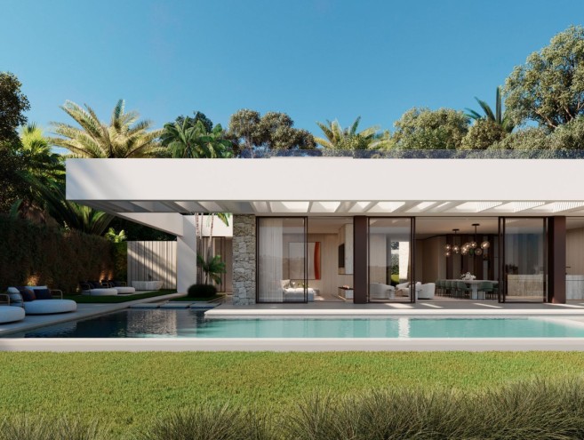 Villa for sale in Nueva Andalucía, Marbella