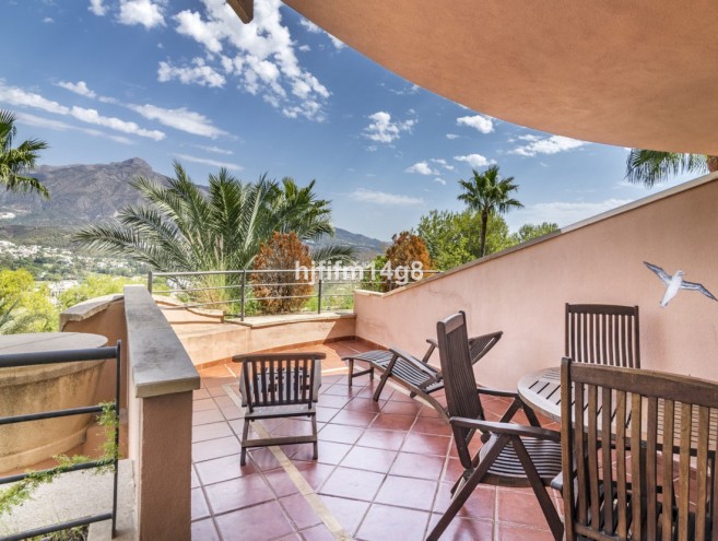 Appartement for sale in Nueva Andalucía, Marbella