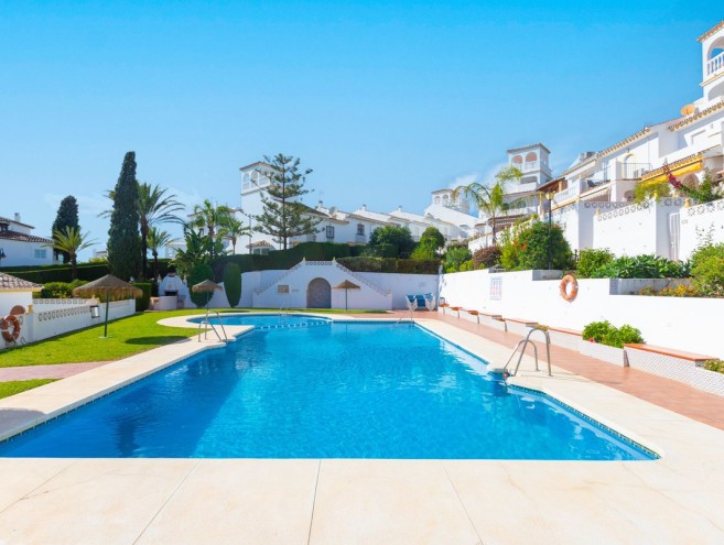 Unifamiliar for sale in Elviria, Marbella